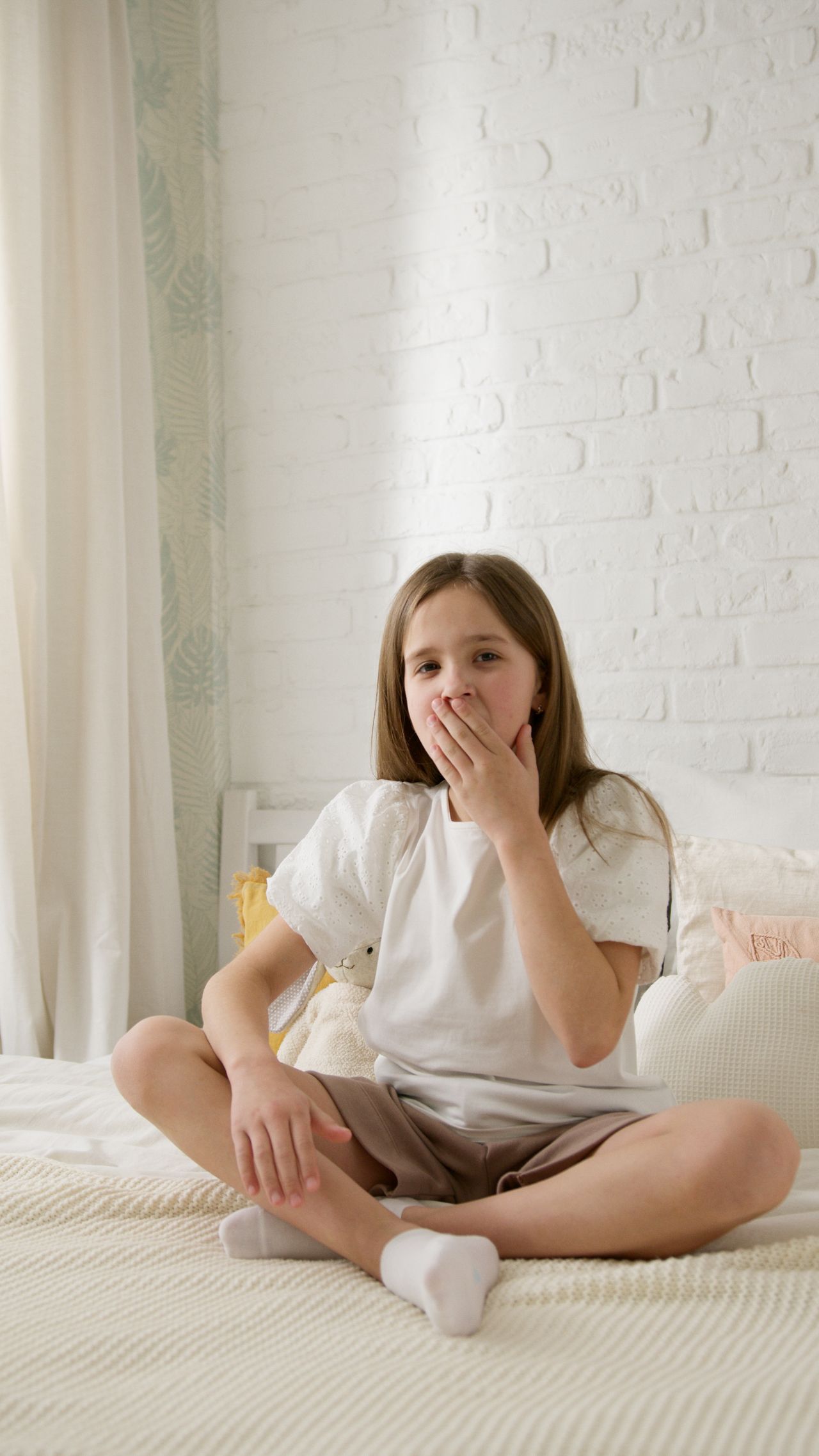 Bé hay bị hôi miệng dù đã đánh răng sạch – Nguyên nhân thường do đâu?