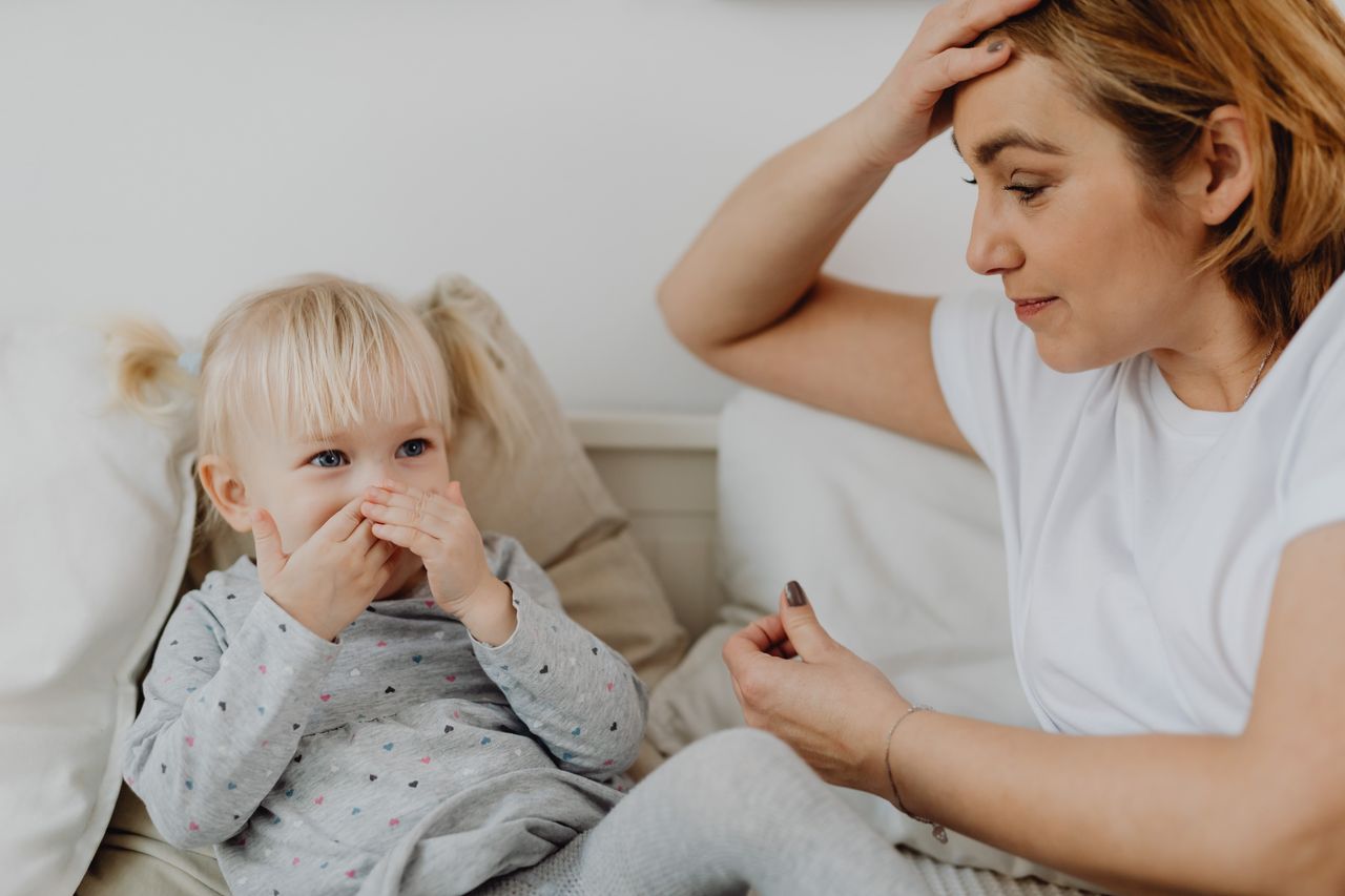 Bé từng co giật một lần nhưng không sốt – Có phải động kinh không?